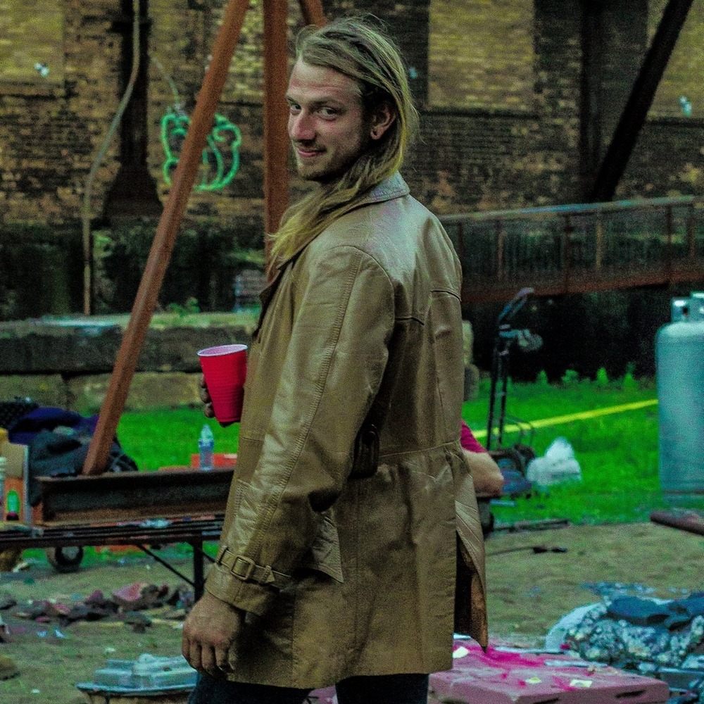 Meet your Posher, Eddie